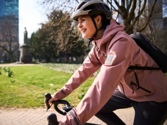 Bike Commute Mono Jacket schließt Materialkreislauf