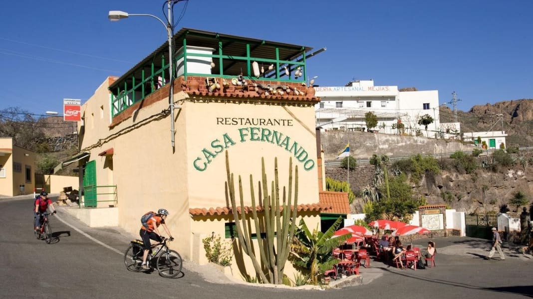 Mit dem Fahrrad durch Barrancos und rote Felsen