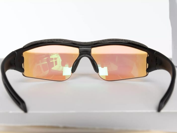 Günstige Rad-Sportbrille mit Lesezone: Black Sun Eagle Five ; Dioptrien: +1,5/+2,0/+2,5/+3,0 ; Preis: 54,90 Euro 