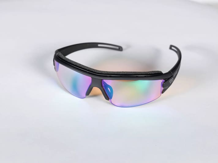 Sportbrille mit hochwertiger Direktverglasung: Auch die Evil Eye eignet sich sehr gut für eine optische Korrektur. 
