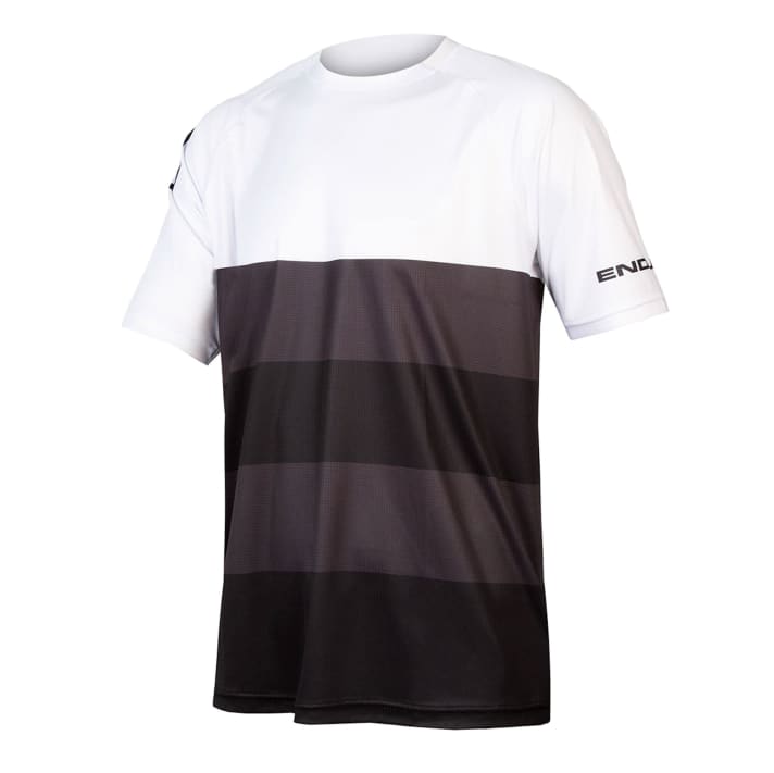   Bei T-Shirts ist vielen ein lässiger Schnitt lieber als ein hautenges Radtrikot. Zum Beispiel das Single Track Core T von Endura.