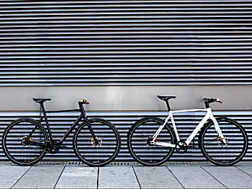 7 neue City-Bikes und Urban E-Bikes