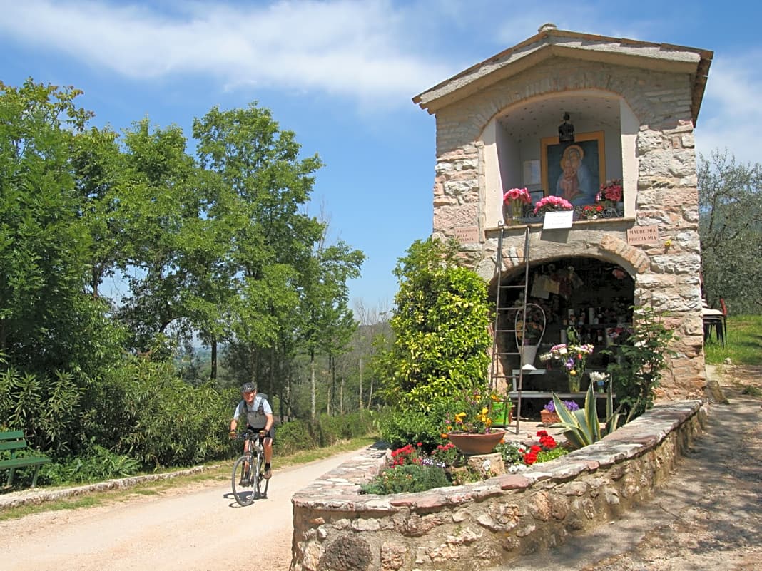 Highlight für Radfahrer ist der Franziskanerweg zwischen Assisi und Spello.