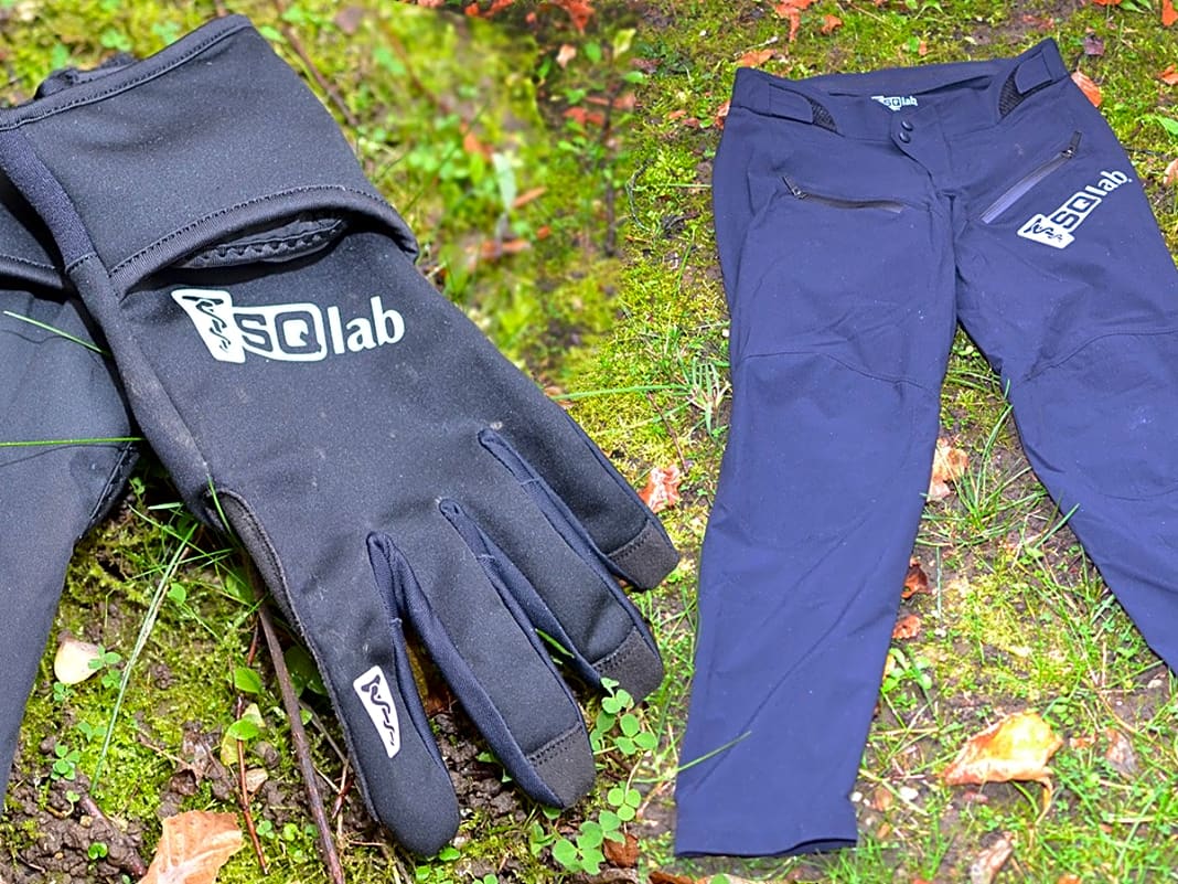Hose und Handschuhe für Wind und Kälte