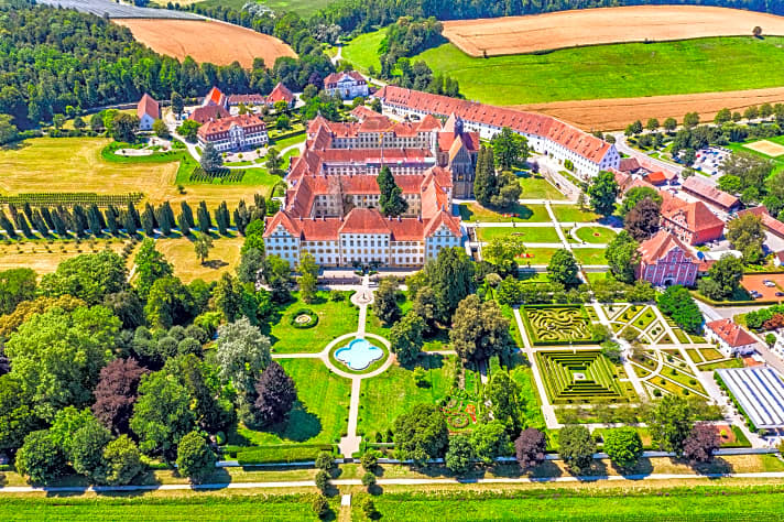 Highlights im Hinterland des Bodensees: Schloss und Kloster Salem