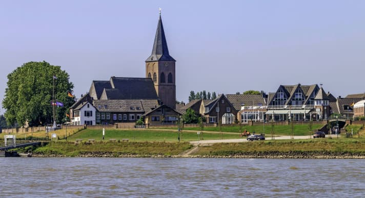 Grieth am Rhein gehörte zum Städtebund der Hanse und war einst ein Hafen und Handelsplatz.