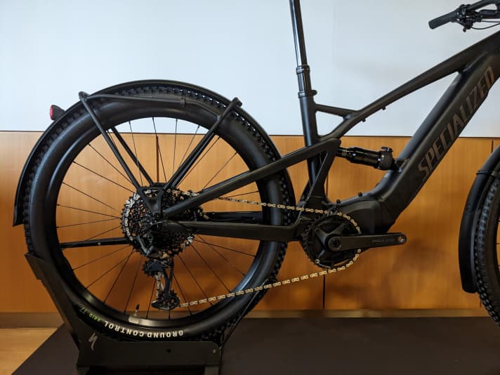SUV Specialized Tero X ein EBike mit Ausstattung für Alltag und Trail MYBIKE